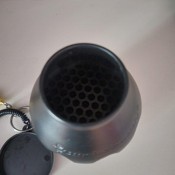 Smily Keychain - Picture 4 of 5